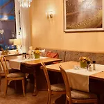 Hotel Cafe Restaurant Loreleyblick Sankt Goar