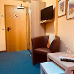 Cafe Restaurant Loreleyblick Hotell 3*
