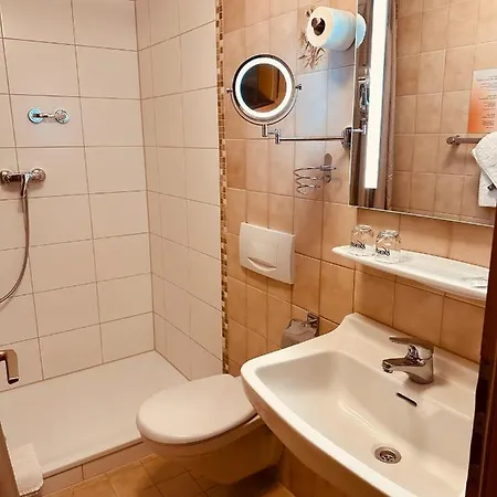 Hotel Cafe Restaurant Loreleyblick 3*